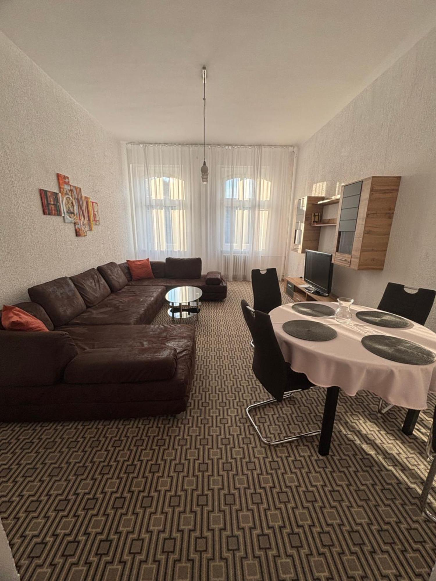 City Centre Apartment Demio Karlsbad Exteriör bild