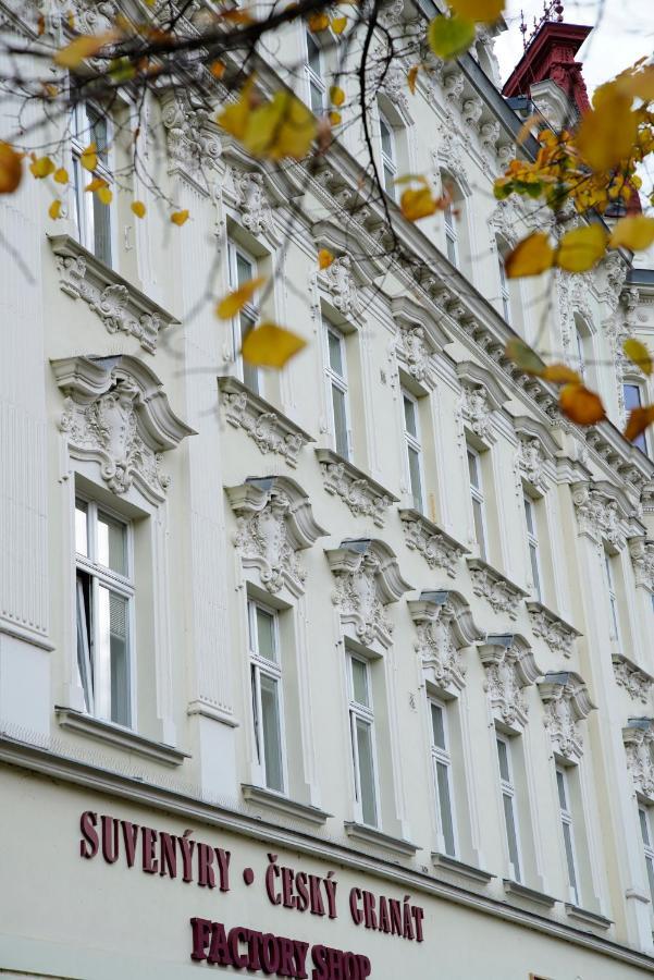 City Centre Apartment Demio Karlsbad Exteriör bild